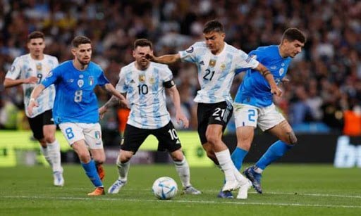 Messi là chân sút đáng gờm của Argentina.