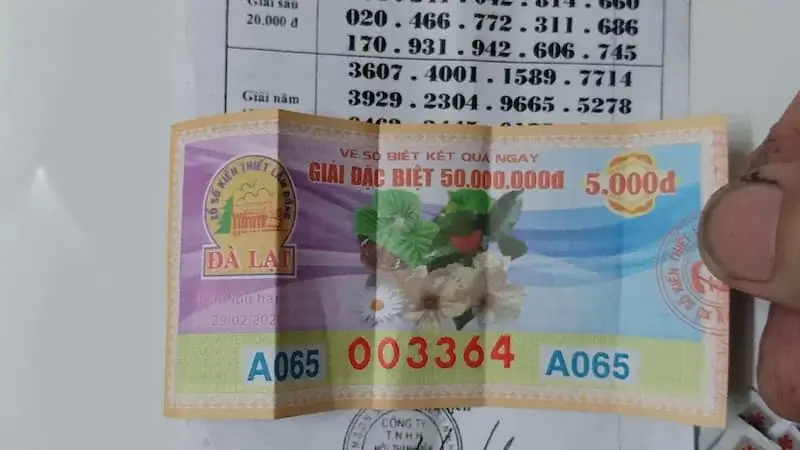 Xổ số dạng bóc đem lại chiến thắng khủng